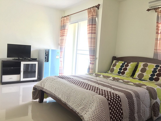 Condo · Mueang Chon Buri, chon_buri — photo 1