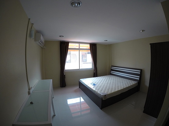 Condo · Lat Phrao, bangkok — photo 5