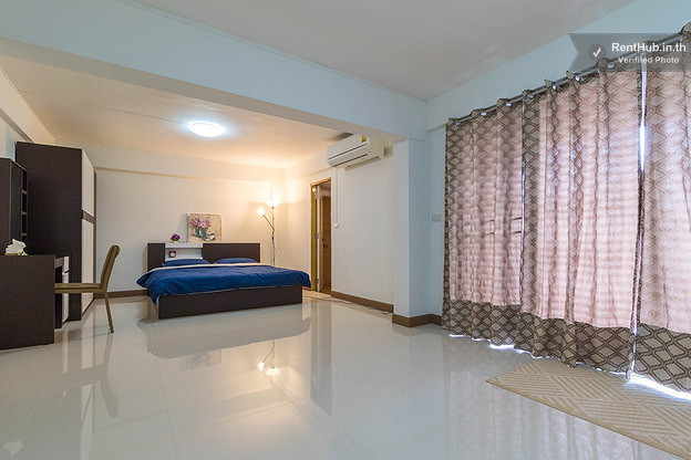 Condo · Khlong Toei, bangkok — photo 2