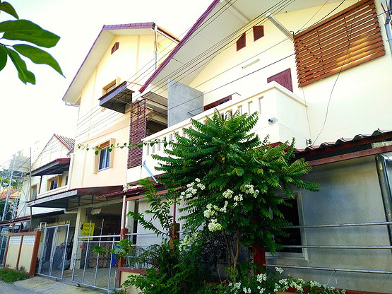 Condo — photo 1