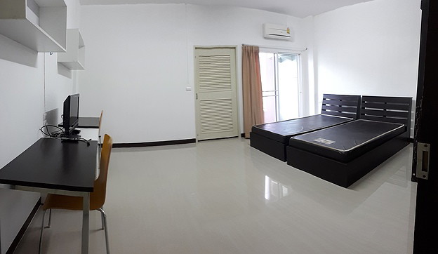 Condo — photo 5