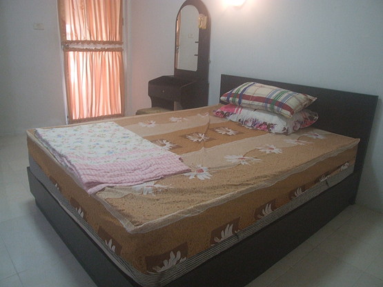 Condo · Thon Buri, bangkok — photo 1