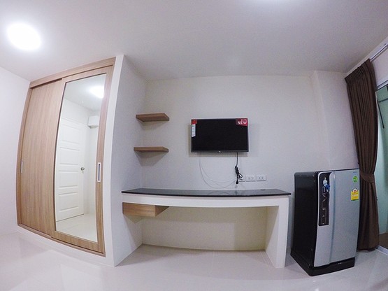 Condo — photo 3