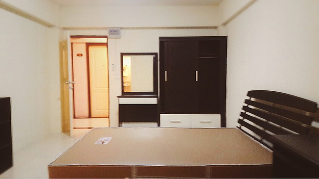 Condo · Wang Thonglang, bangkok — photo 4