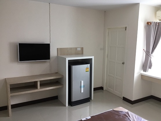 Condo — photo 2