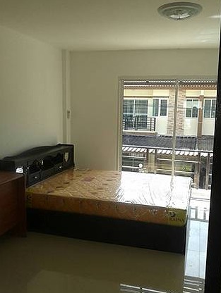 Condo · Mueang Chon Buri, chon_buri — photo 5