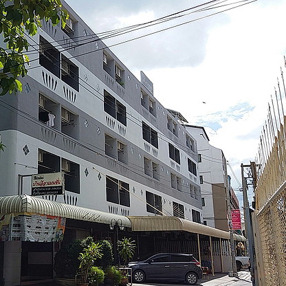 Condo · Mueang Chon Buri, chon_buri — photo 1