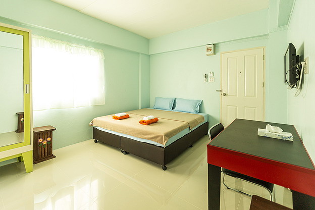 Condo · Mueang Chon Buri, chon_buri — photo 4