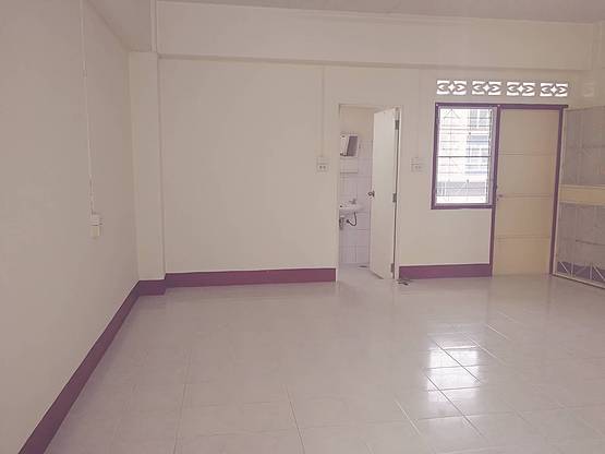 Condo · Mueang Chon Buri, chon_buri — photo 5