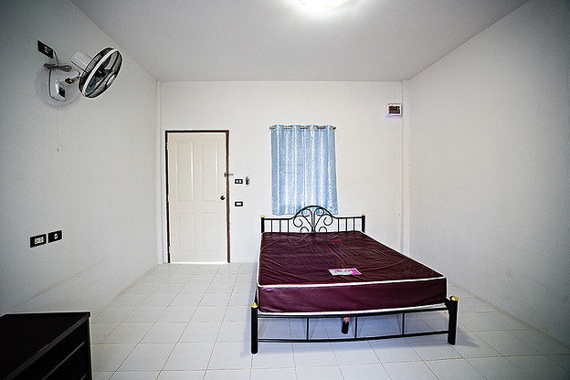 Condo · chon_buri — photo 4