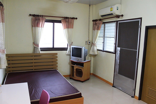 Condo — photo 5