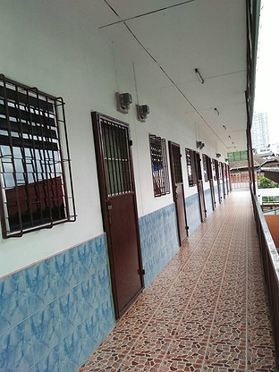 Condo · Pathum Wan, bangkok — photo 3