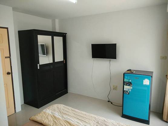 Condo · Mueang Chon Buri, chon_buri — photo 3