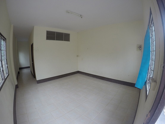 Condo — photo 2