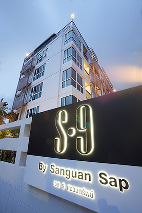 Condo · Sathon, bangkok — photo 1