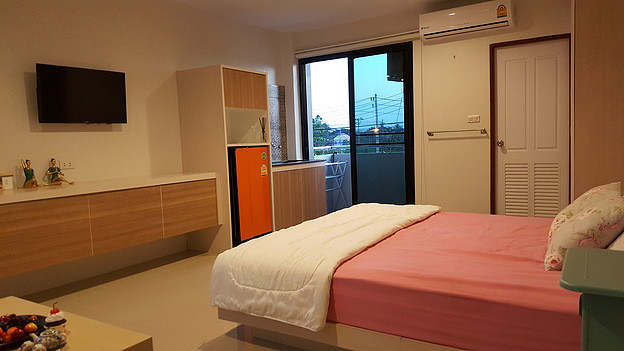 Condo — photo 5