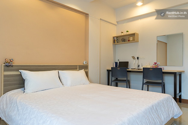 Room 52 Apartment — photo 3