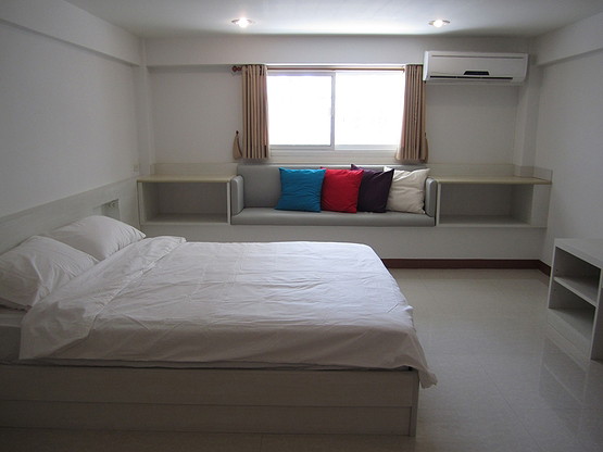 Condo · Khlong Toei, bangkok — photo 3
