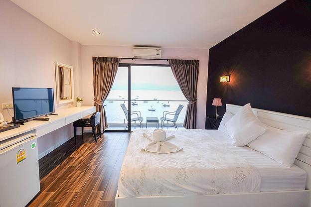 Condo · Mueang Chon Buri, chon_buri — photo 1