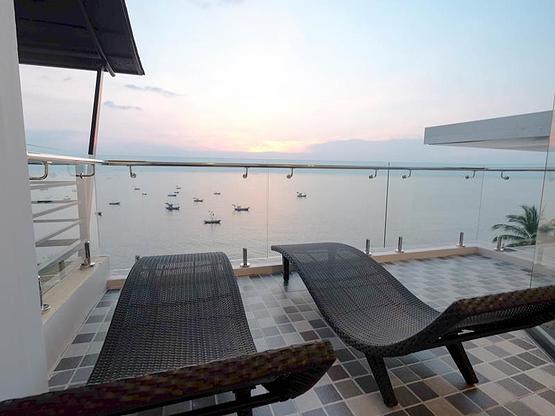 Condo · Mueang Chon Buri, chon_buri — photo 4