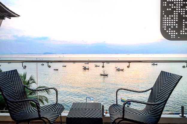 Condo · Mueang Chon Buri, chon_buri — photo 2