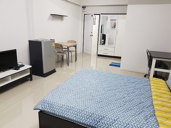 Condo — photo 3
