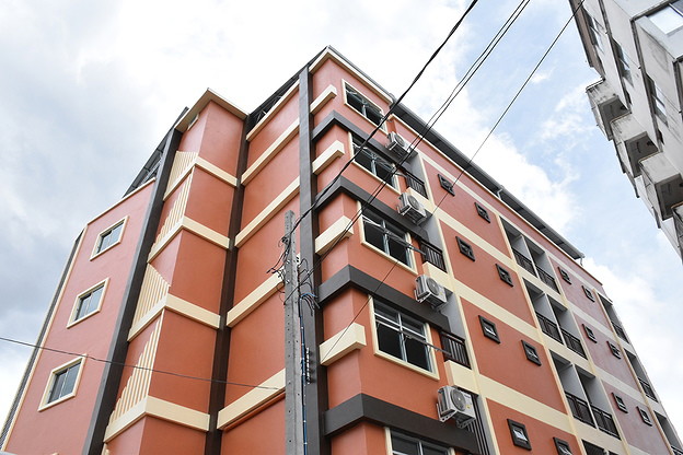 Condo · Wang Thonglang, bangkok — photo 2