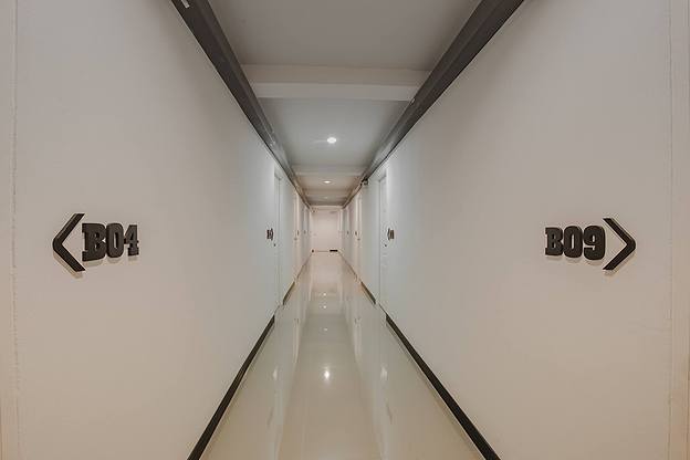 Condo — photo 2