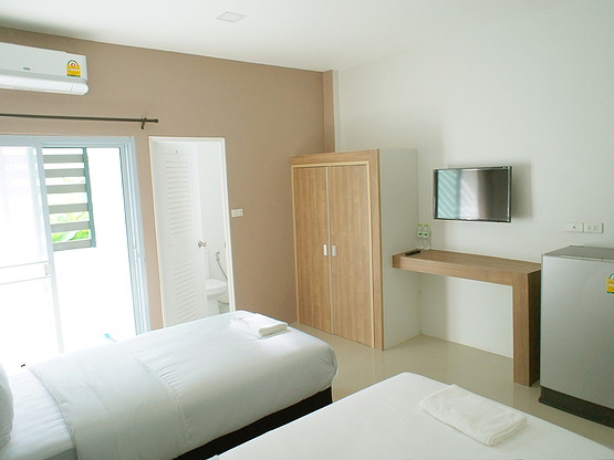 Condo — photo 5