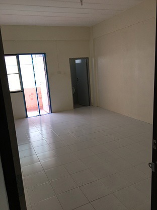 Condo · chon_buri — photo 4