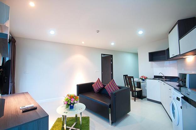 Condo · Mueang Chon Buri, chon_buri — photo 2