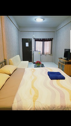 Condo — photo 1