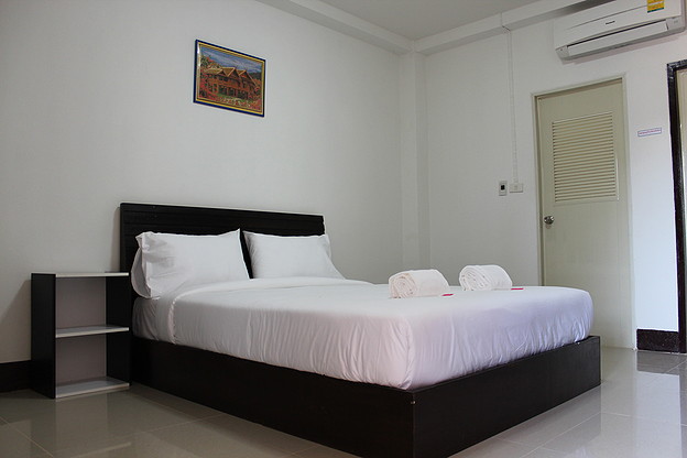 Condo — photo 3