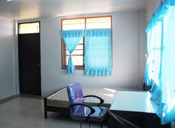 Condo — photo 2