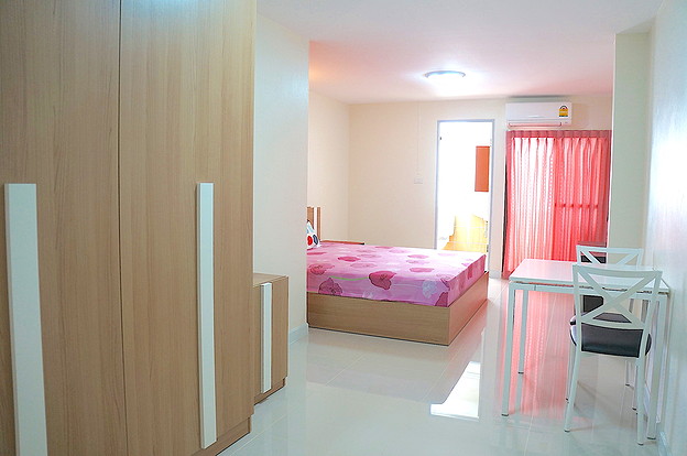 Condo · Khlong San, bangkok — photo 3