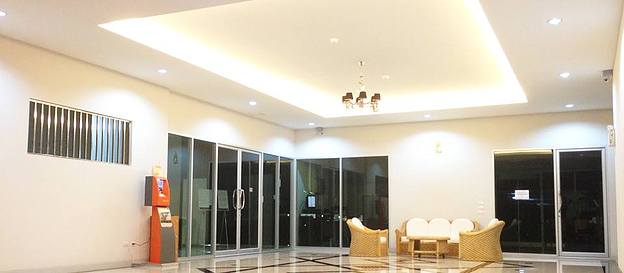 Condo — photo 2