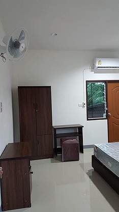 Condo — photo 2