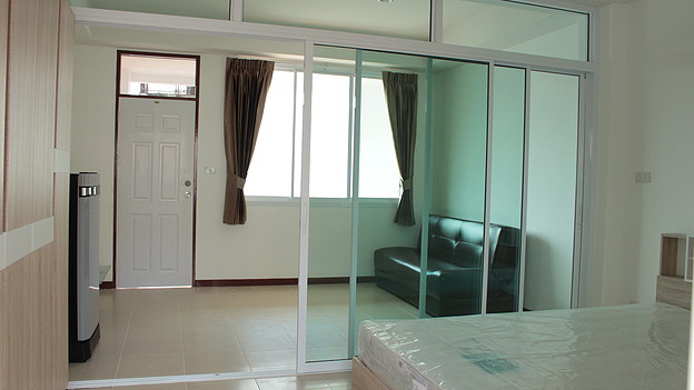 Condo · Phra Khanong, bangkok — photo 4