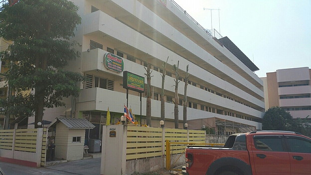 Condo · Mueang Chon Buri, chon_buri — photo 2