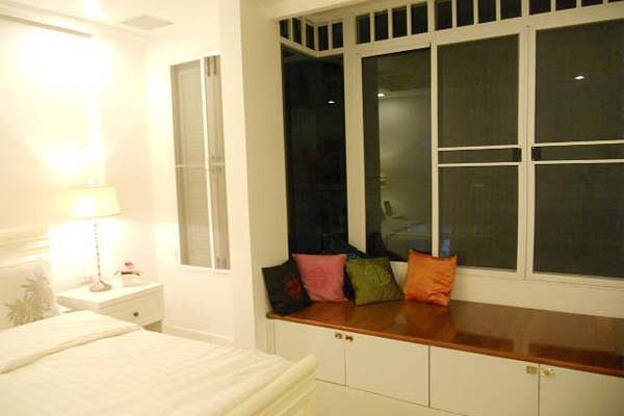 Condo · Huai Khwang, bangkok — photo 2