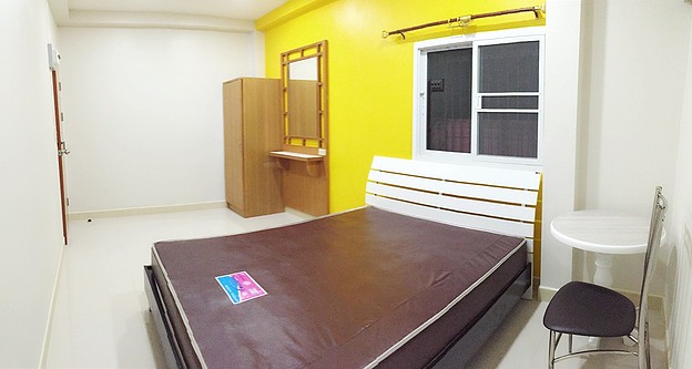 Condo — photo 3