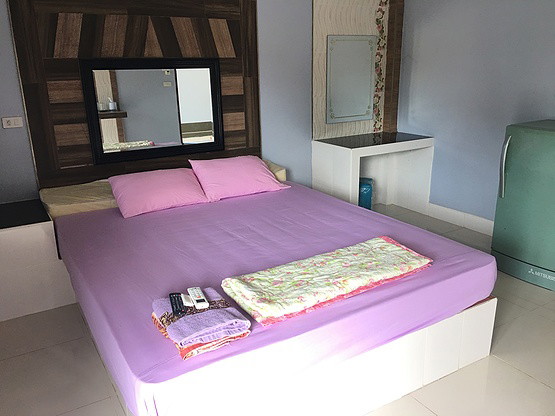 Condo — photo 2