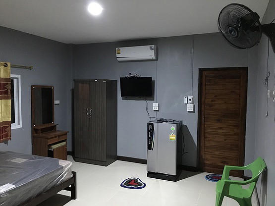 Condo — photo 3