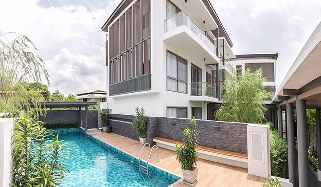 Condo · Khlong Toei, bangkok — photo 1