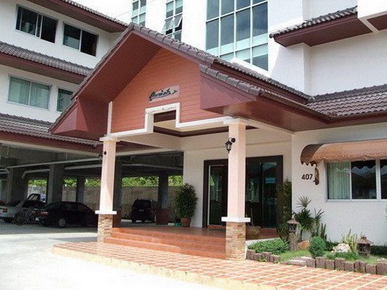 Condo — photo 3