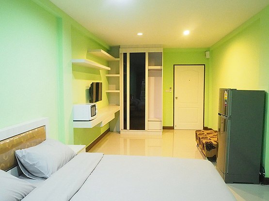 Condo · Sathon, bangkok — photo 2