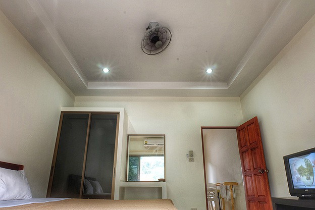 Condo · Mueang Phuket, phuket — photo 5