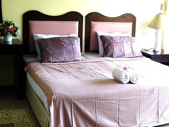 Condo — photo 2