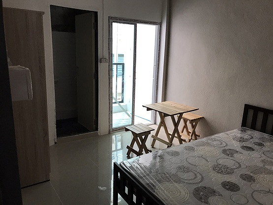 Condo · Bang Kapi, bangkok — photo 1