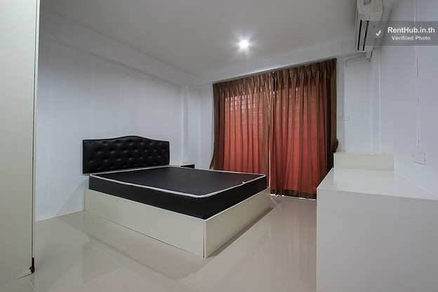 Condo — photo 4